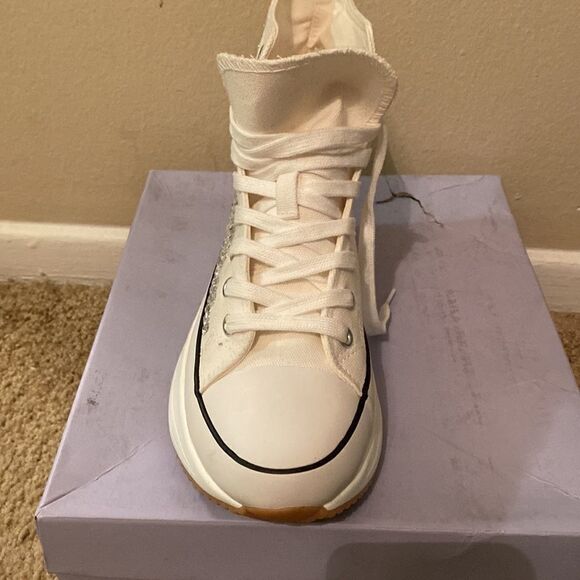 Madden Girl Winona  - Picture 6 of 6